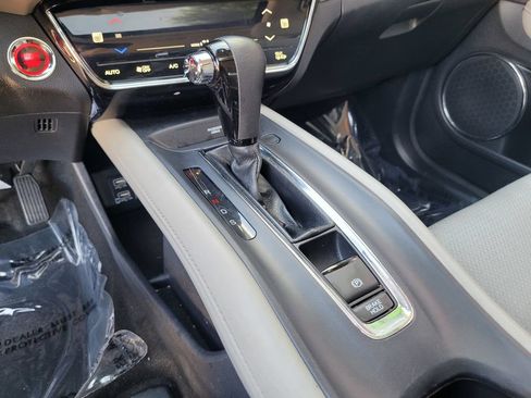 Used 2022 Honda HR-V EX image 23