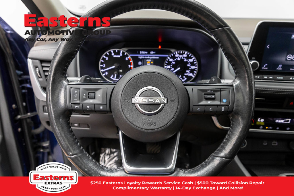 Used 2023 Nissan Rogue SV w/ SV Premium B Package AWD/4WD image 11