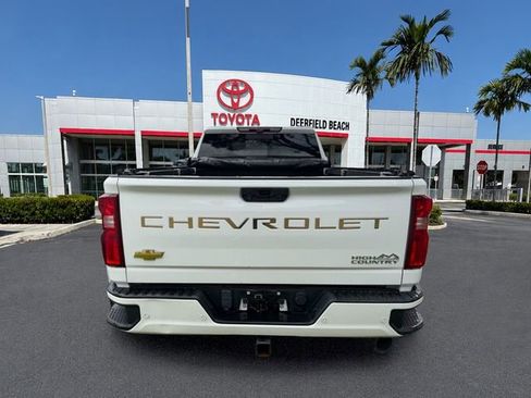 Used 2022 Chevrolet Silverado 3500 High Country AWD/4WD image 5