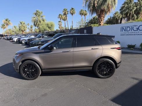 Used 2020 Land Rover Range Rover Evoque R-Dynamic SE AWD/4WD image 9