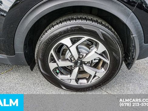 Used 2021 Kia Sportage LX image 17