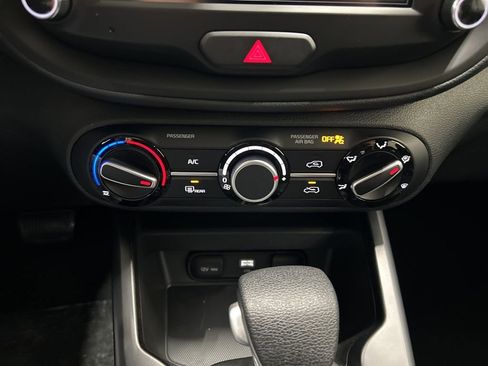 New 2025 Kia Soul LX image 19