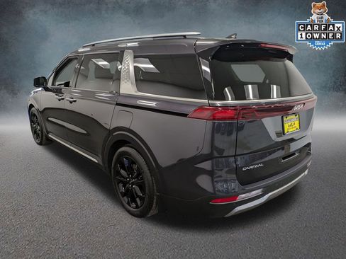 Used 2023 Kia Carnival SX Prestige FWD image 6
