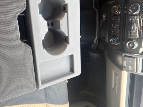 Used 2016 Ford F150 XLT w/ Equipment Group 302A Luxury AWD/4WD image 32