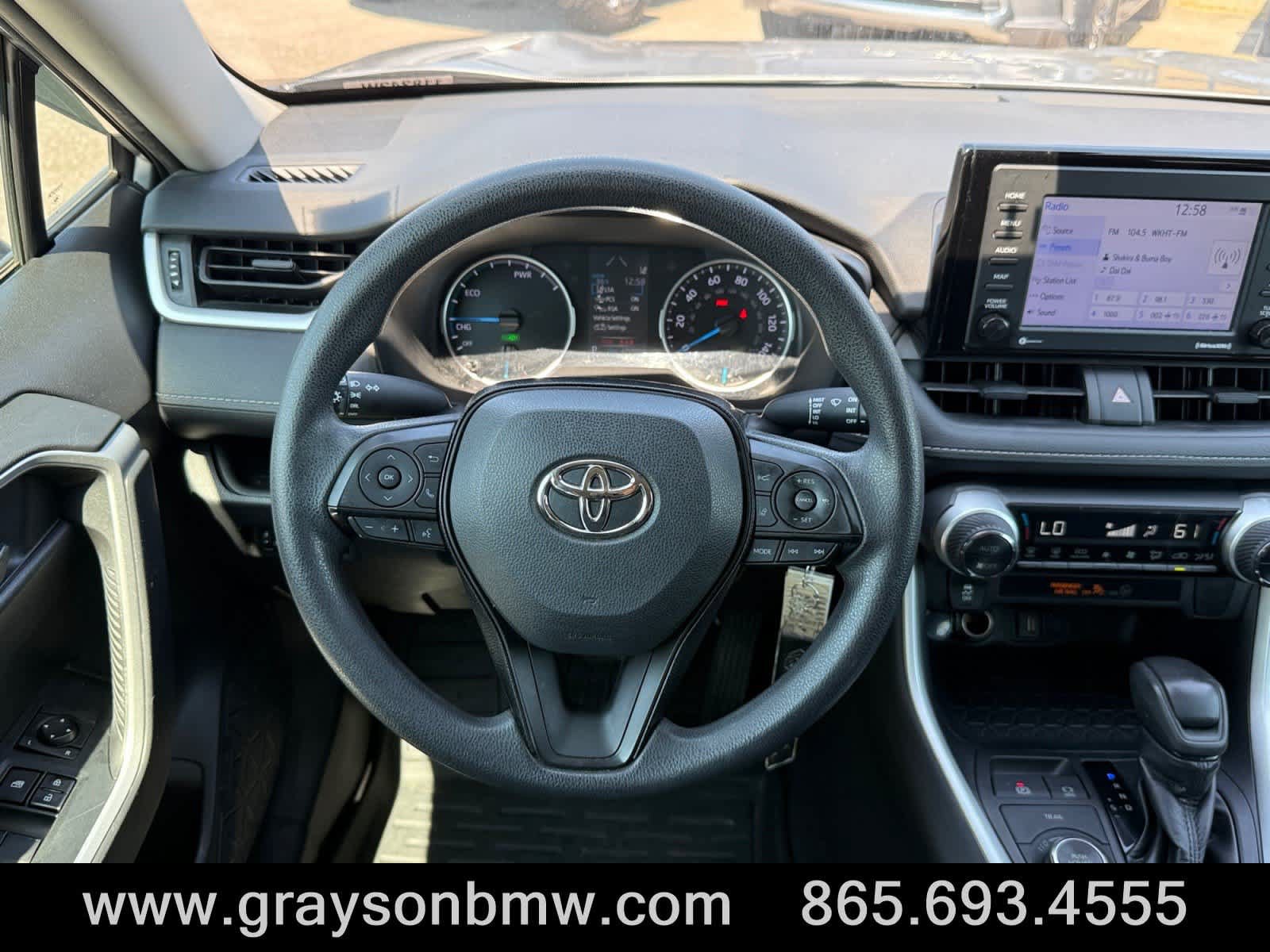Used 2021 Toyota RAV4 LE AWD/4WD image 20