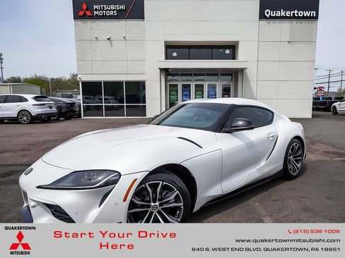 Used 2023 Toyota Supra RWD image 1