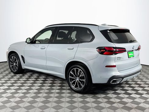 Used 2026 BMW X5 sDrive40i w/ M Sport Package RWD image 6