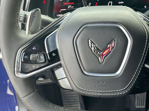 Used 2025 Chevrolet Corvette Z06 RWD image 17