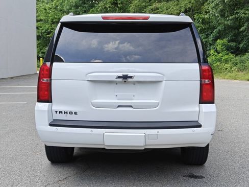 Used 2018 Chevrolet Tahoe LT w/ Luxury Package AWD/4WD image 4