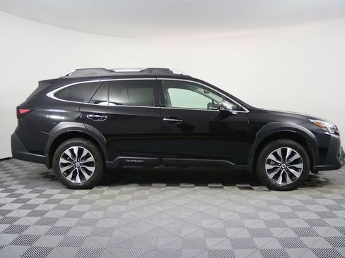 Used 2023 Subaru Outback Touring XT image 2