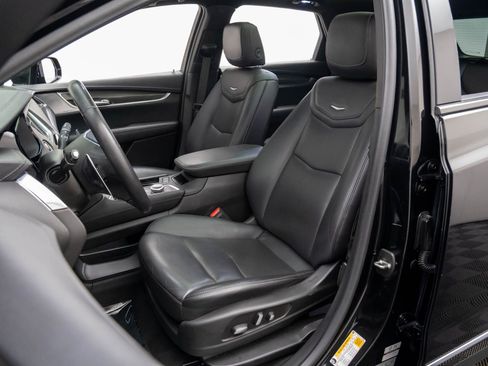 Certified 2023 Cadillac XT5 Sportv AWD/4WD image 21
