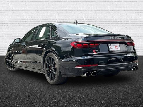Used 2022 Audi S8 w/ S8 Executive Package AWD/4WD image 4