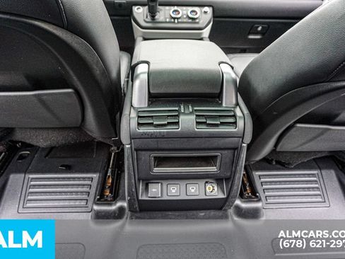 Used 2022 Land Rover Defender 110 SE AWD/4WD image 31