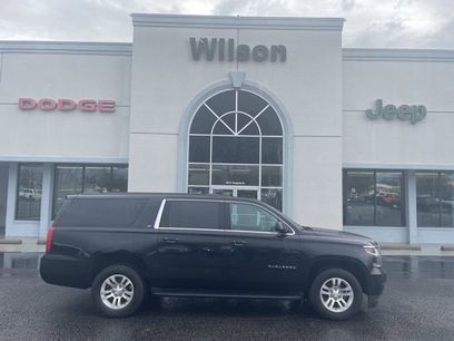 Used 2019 Chevrolet Suburban LT w/ Luxury Package
