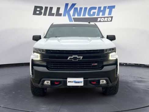Used 2021 Chevrolet Silverado 1500 LT Trail Boss w/ LPO, Dark Essentials Package AWD/4WD image 8