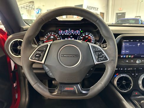 Used 2021 Chevrolet Camaro SS image 18