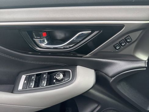 Used 2022 Subaru Outback Limited image 12