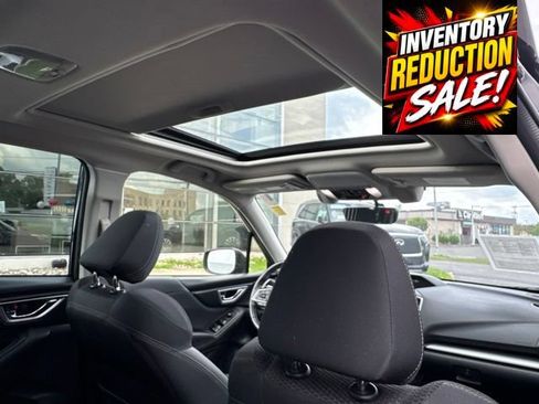 Used 2021 Subaru Forester Premium AWD/4WD image 23