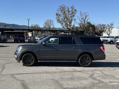 Used 2020 Ford Expedition Max XLT w/ Equipment Group 202A image 8