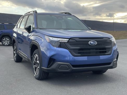 Used 2026 Subaru Forester Premium AWD/4WD image 3