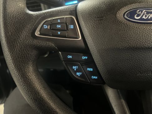 Used 2021 Ford EcoSport SE image 18