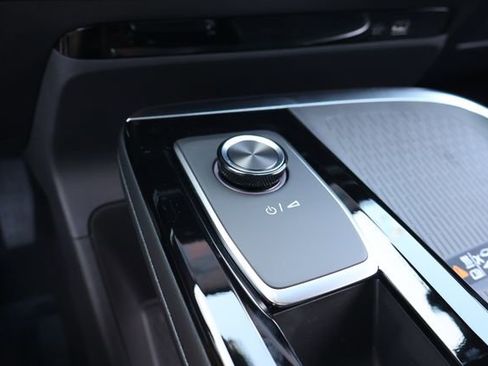 New 2026 Buick Enclave Sport Touring w/ Power Package FWD image 26