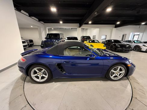 Used 2022 Porsche 718 Boxster image 20