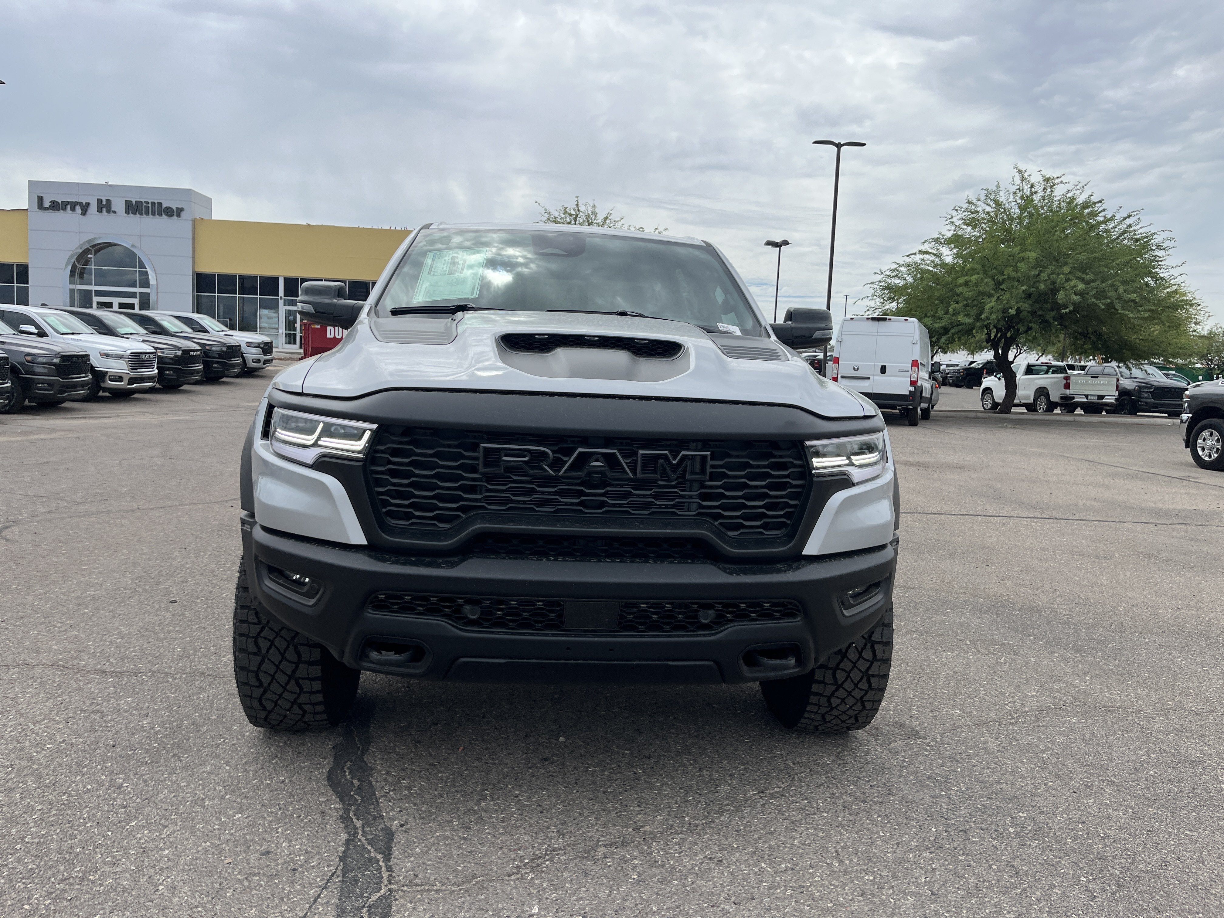New 2026 RAM 1500 RHO AWD/4WD image 8