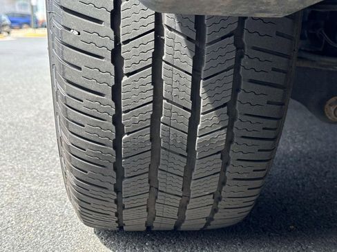 Used 2018 Lincoln Navigator L Reserve w/ Technology Package image 12