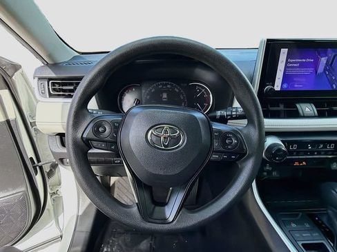 Used 2023 Toyota RAV4 XLE w/ Convenience Package FWD image 11