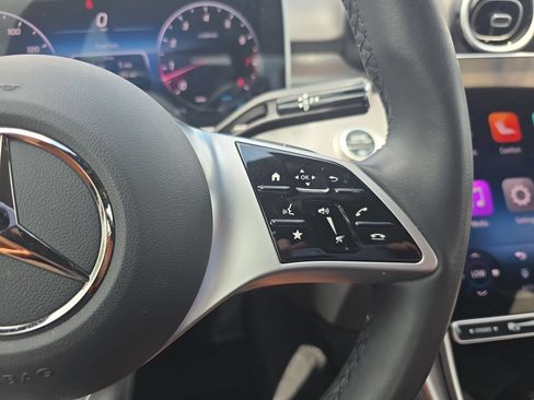 Used 2025 Mercedes-Benz C 300 4MATIC Sedan image 18