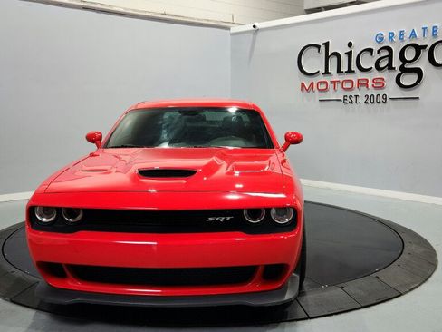Used 2016 Dodge Challenger SRT Hellcat RWD image 4