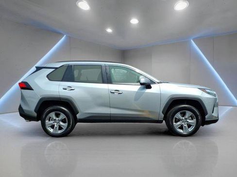 Certified 2025 Toyota RAV4 XLE AWD/4WD image 21