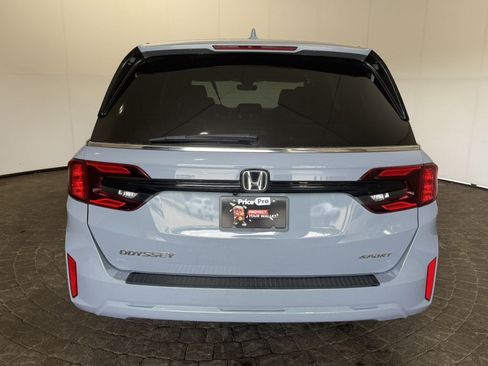 Used 2025 Honda Odyssey Sport-L image 6