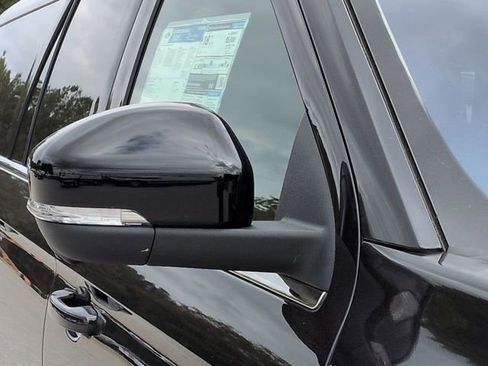 New 2025 Ford Expedition Max Active image 11