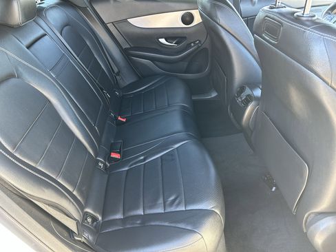 Used 2019 Mercedes-Benz GLC 300 GLC 300 image 12