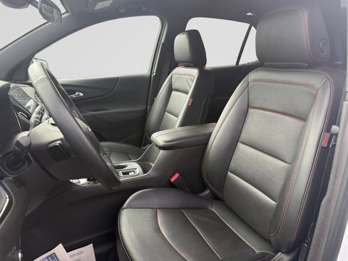 Used 2023 Chevrolet Equinox RS w/ RS Leather Package image 9