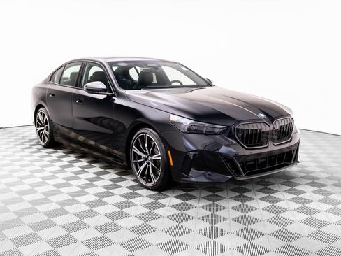New 2027 BMW 550e xDrive AWD/4WD image 8