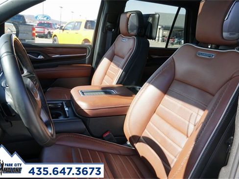 Used 2024 GMC Yukon Denali Ultimate image 12