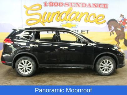 Used 2017 Nissan Rogue SV
