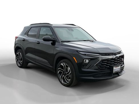 Used 2025 Chevrolet TrailBlazer RS w/ Convenience Package image 7