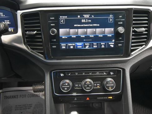 Used 2022 Volkswagen Atlas SE AWD/4WD image 17