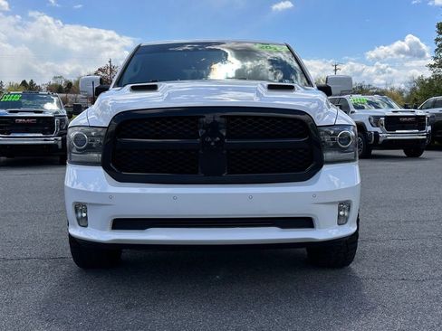 Used 2017 RAM 1500 Sport w/ Quick Order Package 26Q Night AWD/4WD image 3