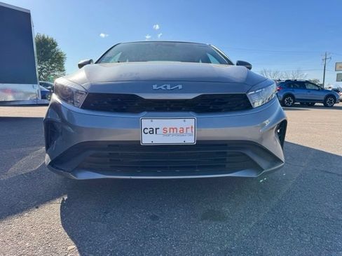 Used 2024 Kia Forte LXS FWD image 2