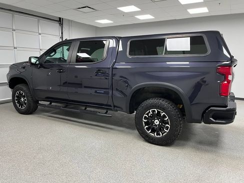 Used 2023 Chevrolet Silverado 1500 ZR2 AWD/4WD image 7