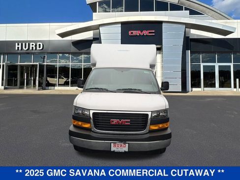 New 2025 GMC Savana 3500 w/ Power Convenience Package image 9