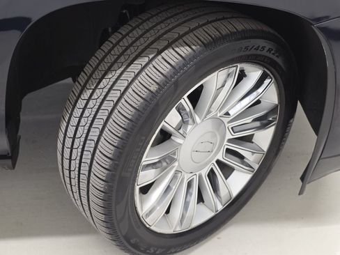 Used 2018 Cadillac Escalade Platinum AWD/4WD image 54