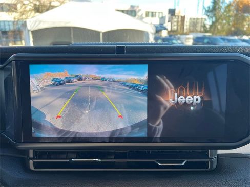 Used 2024 Jeep Wrangler Sport S image 22