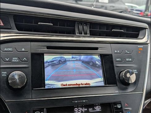 Used 2014 Toyota Avalon XLE Premium image 12