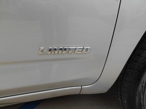 Used 2008 Toyota RAV4 Limited image 13